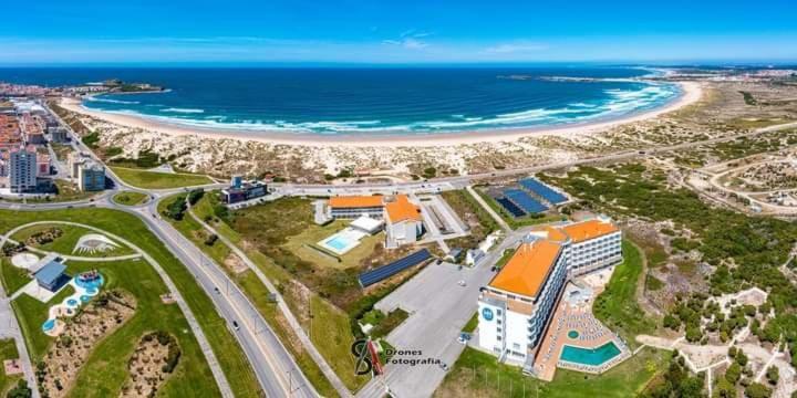 Savana House Peniche Hotel Exterior photo