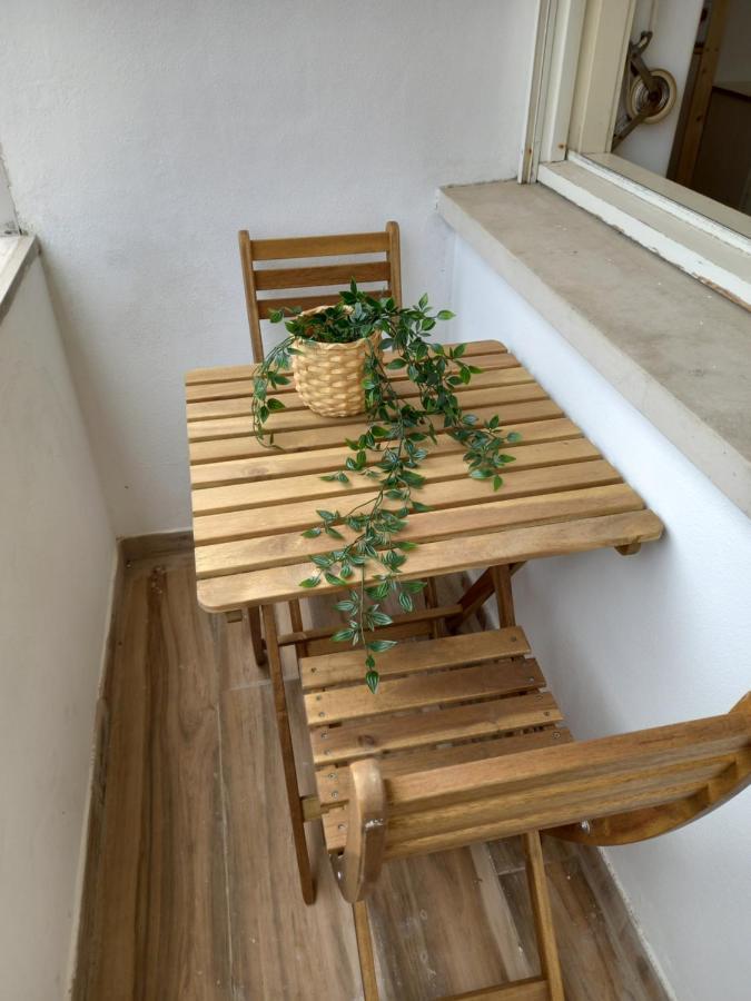 Savana House Peniche Hotel Exterior photo